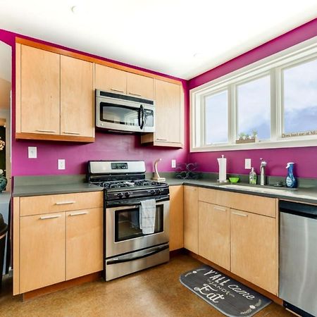 Walk Score 90!!-Historic Downtown District-2 Blocks To Famous Forsyth Park- Huge Private Patio-Private Parking Саванна Экстерьер фото